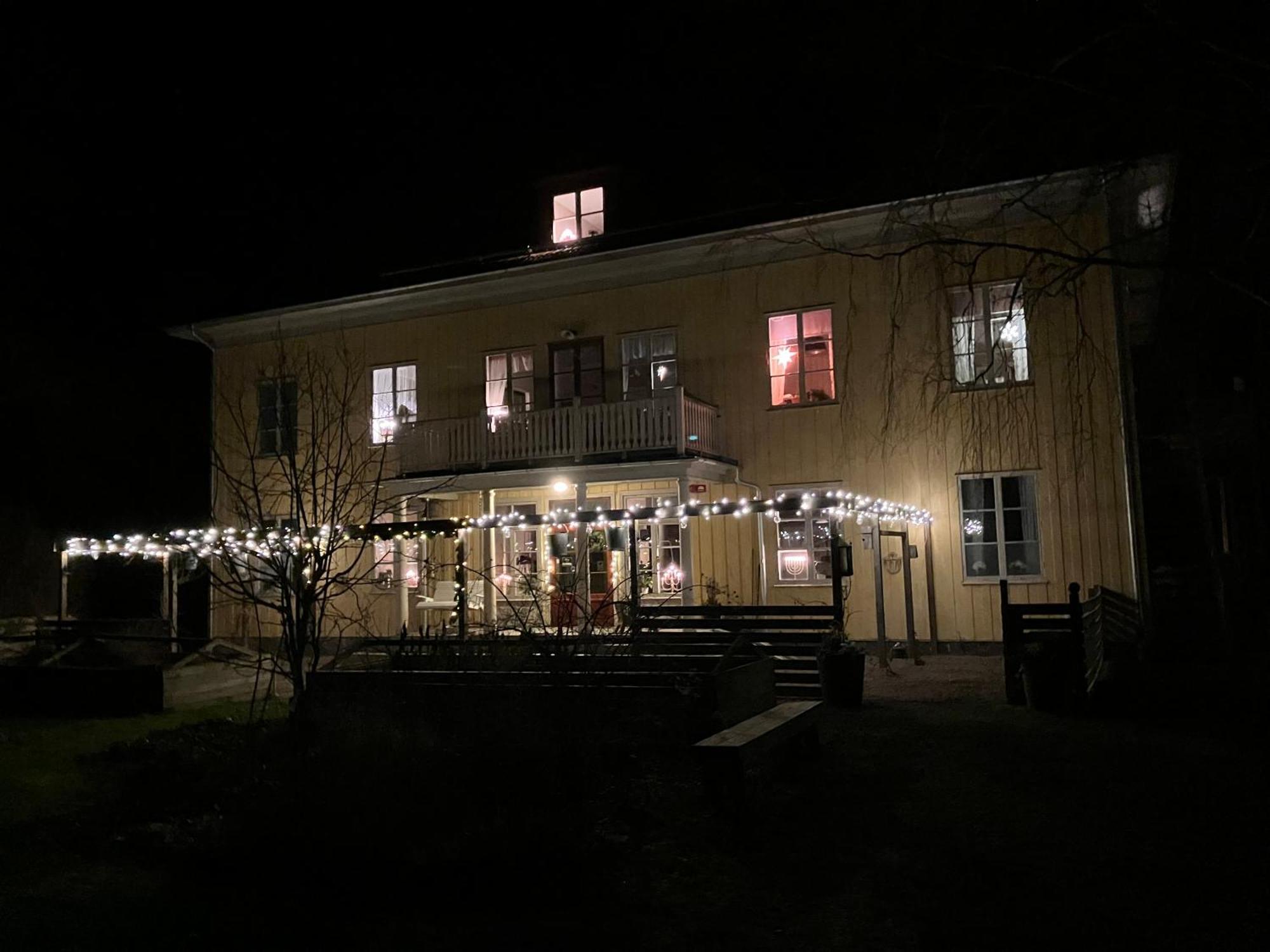 Lidhem Herrgard. Bed & Breakfast Och Mindre Laegenheter 빔메르비 외부 사진